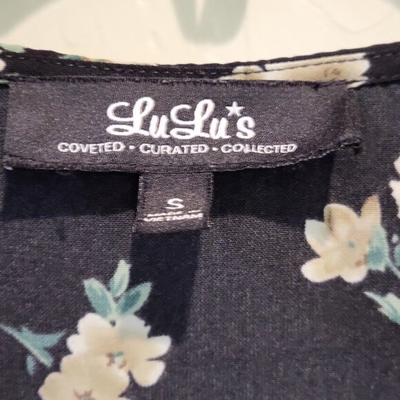 Lulus Italian Garden Black Floral Print Wrap Dress Ties at Back or Side Size S - Picture 9 of 12